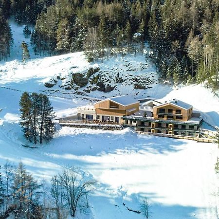 Archehof Hochzirm Lodge Anton Sand in Taufers Exterior foto